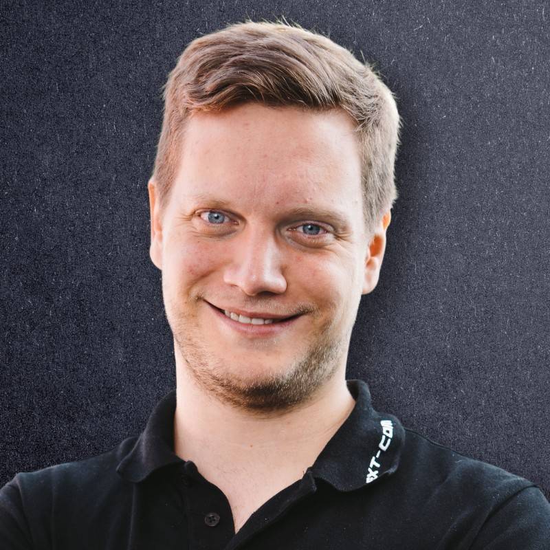 Portrait Micha Pfisterer